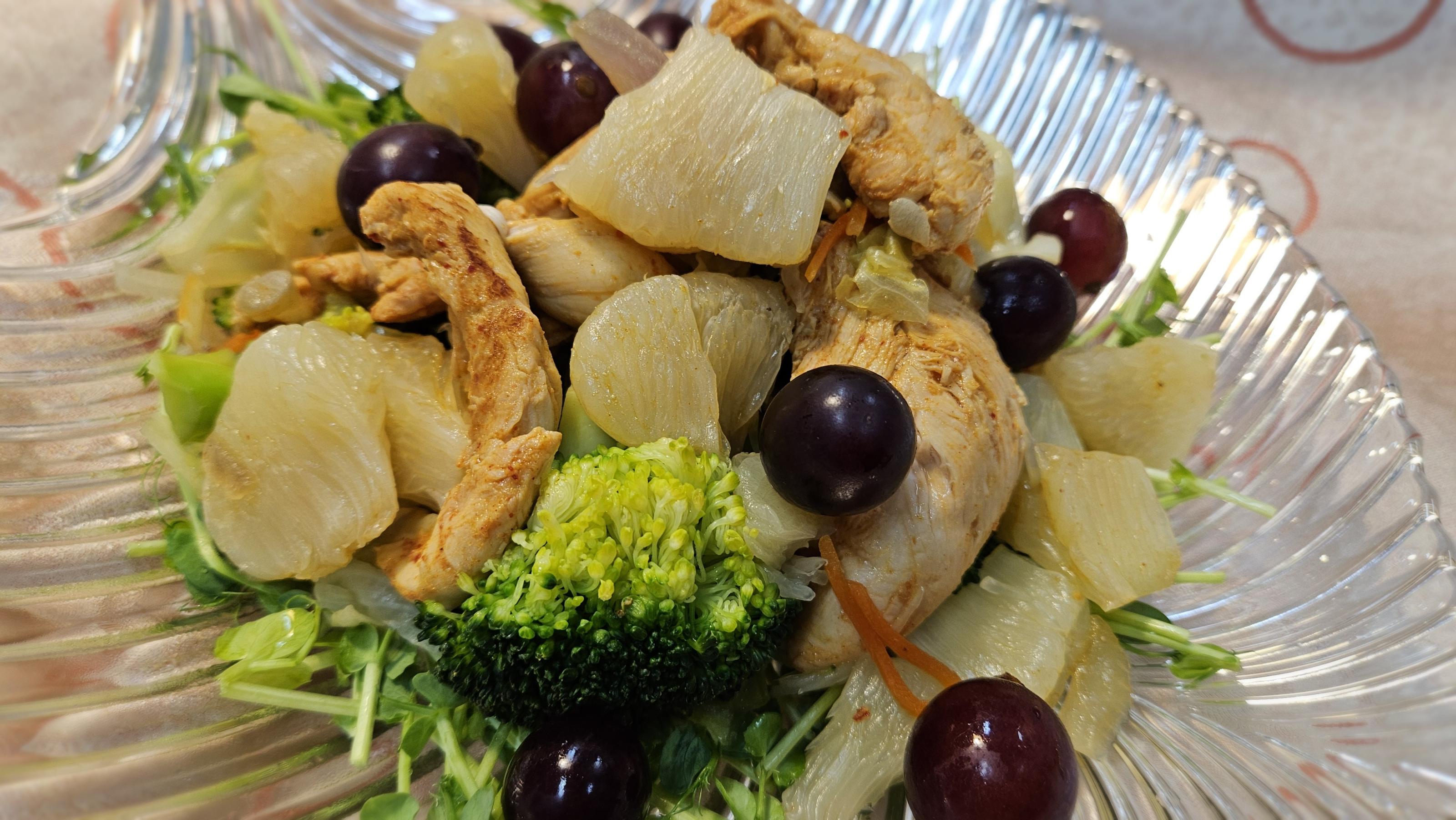 圖2.柚香田園雞柳。