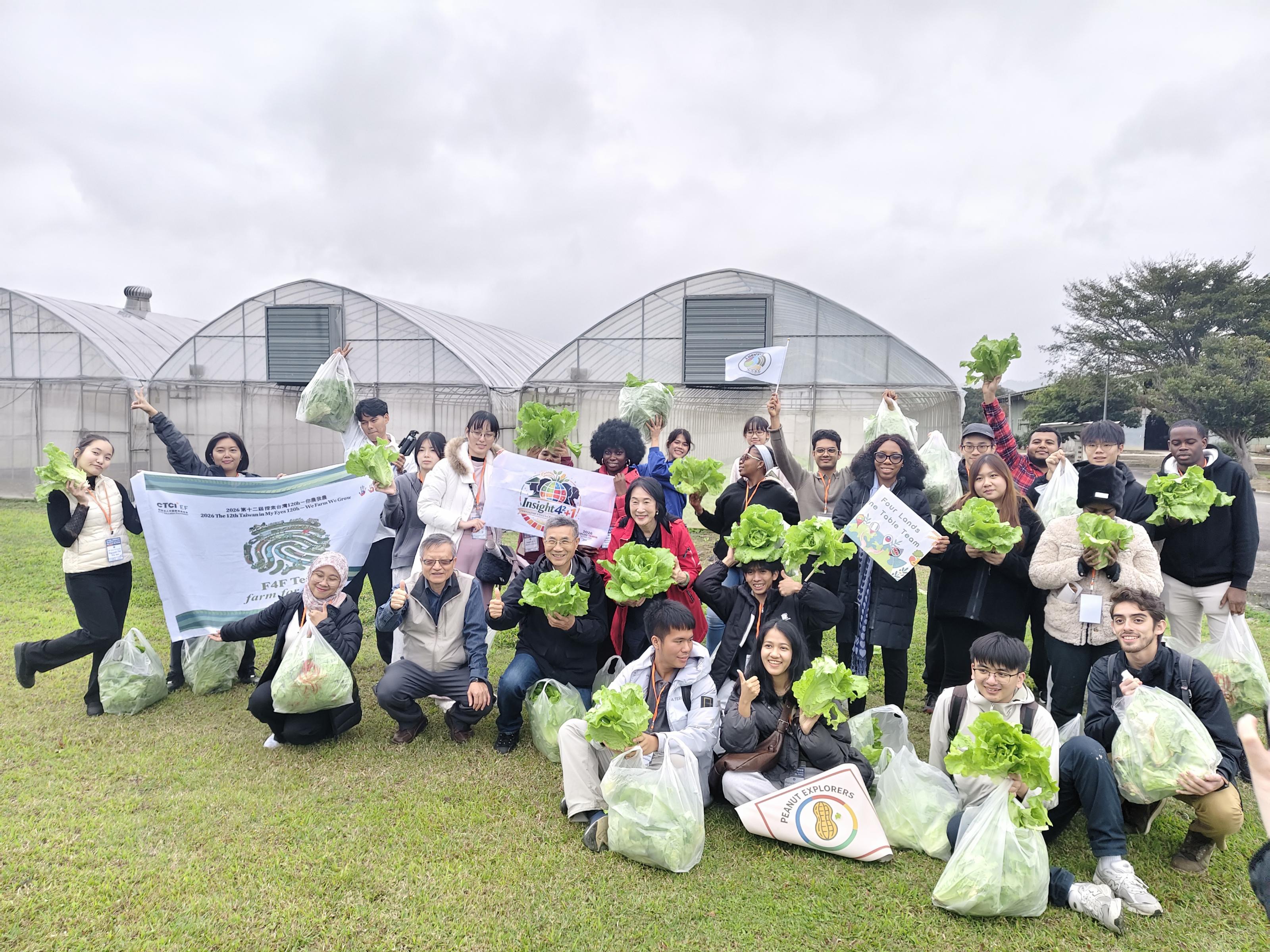 圖5.從田間到餐桌，讓國內外學生親身感受農業的價值與樂趣。