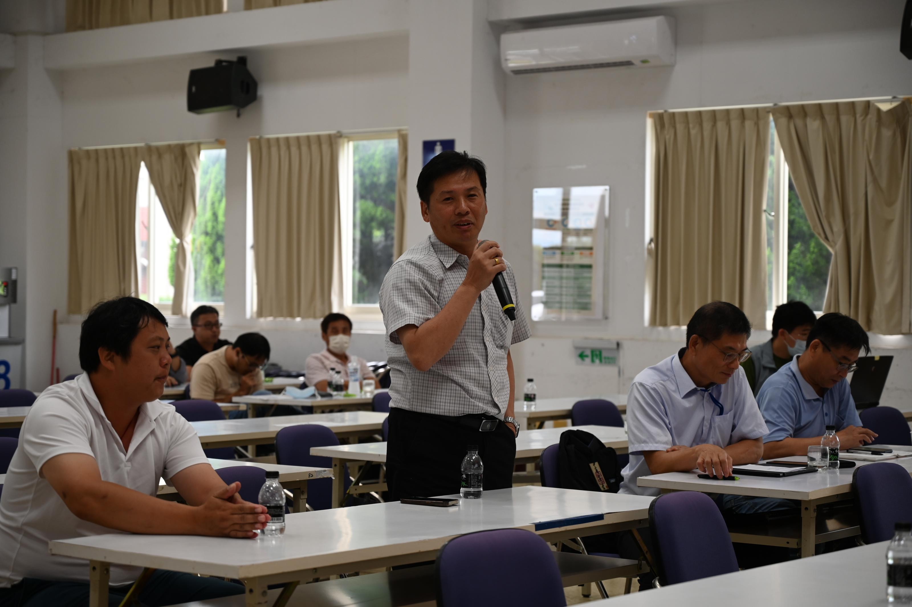 嘉盟科創有限公司張志榮總經理說明馬達控制系統作業模式