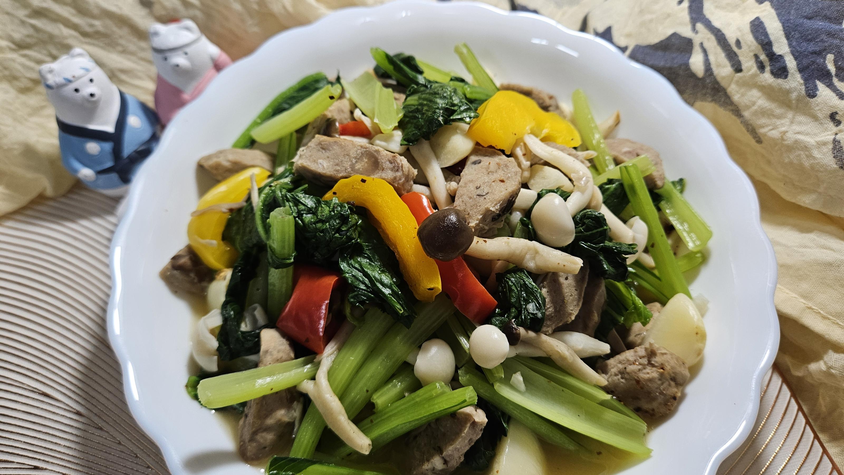 圖3.清炒五彩小松蔬料理。